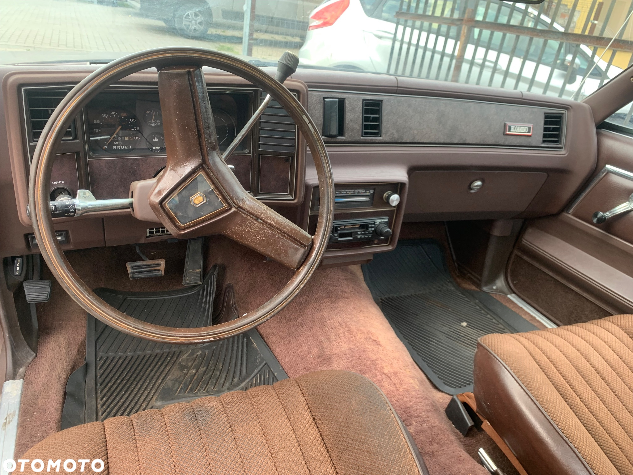Chevrolet El Camino - 16