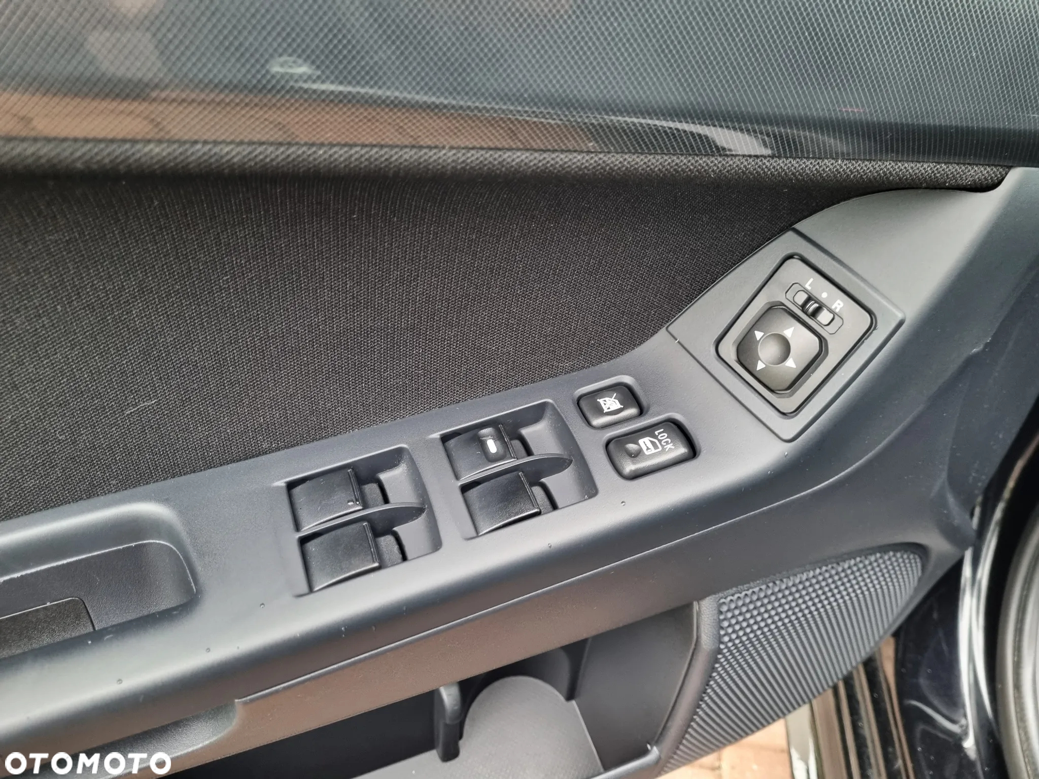 Mitsubishi Lancer - 13