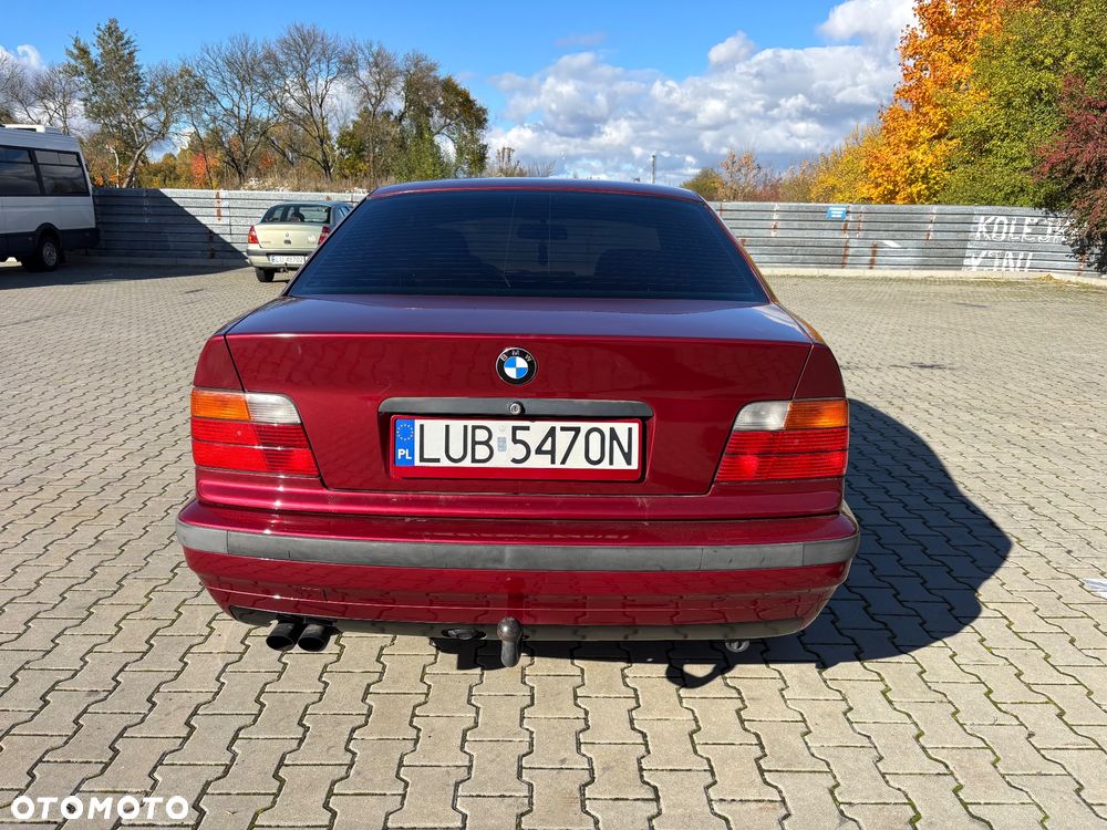 BMW Seria 3 328i - 9
