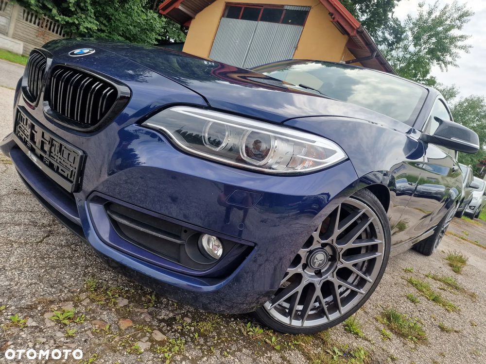 BMW Seria 2 220i Sport Line - 1