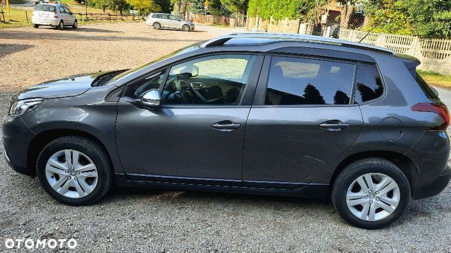 Peugeot 2008 1.2 Pure Tech Active - 5