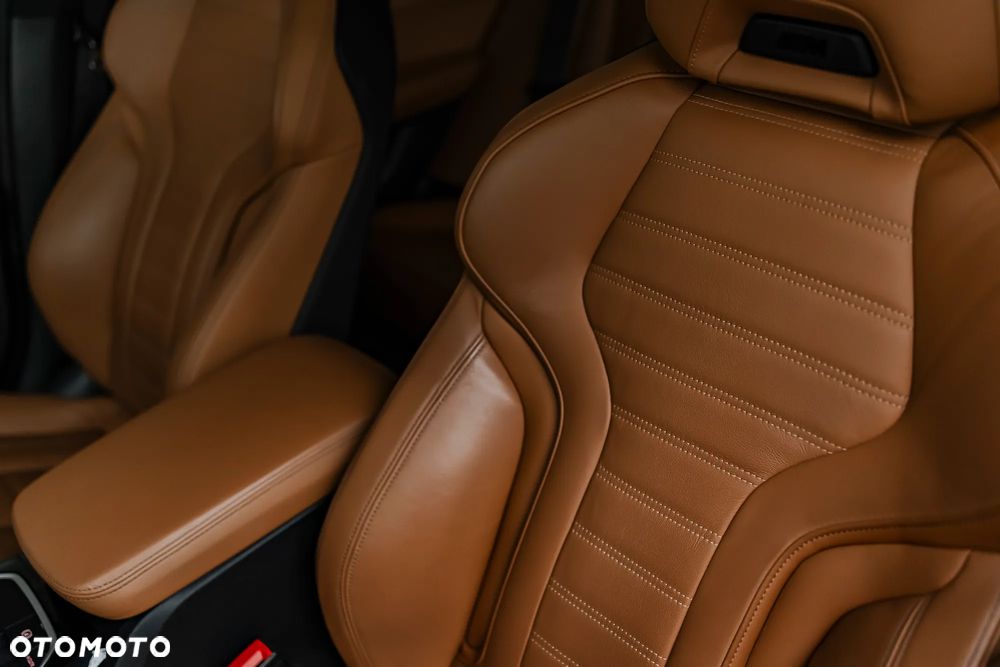 BMW X4 xM40i - 32