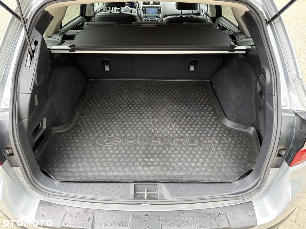 Subaru Outback - 10