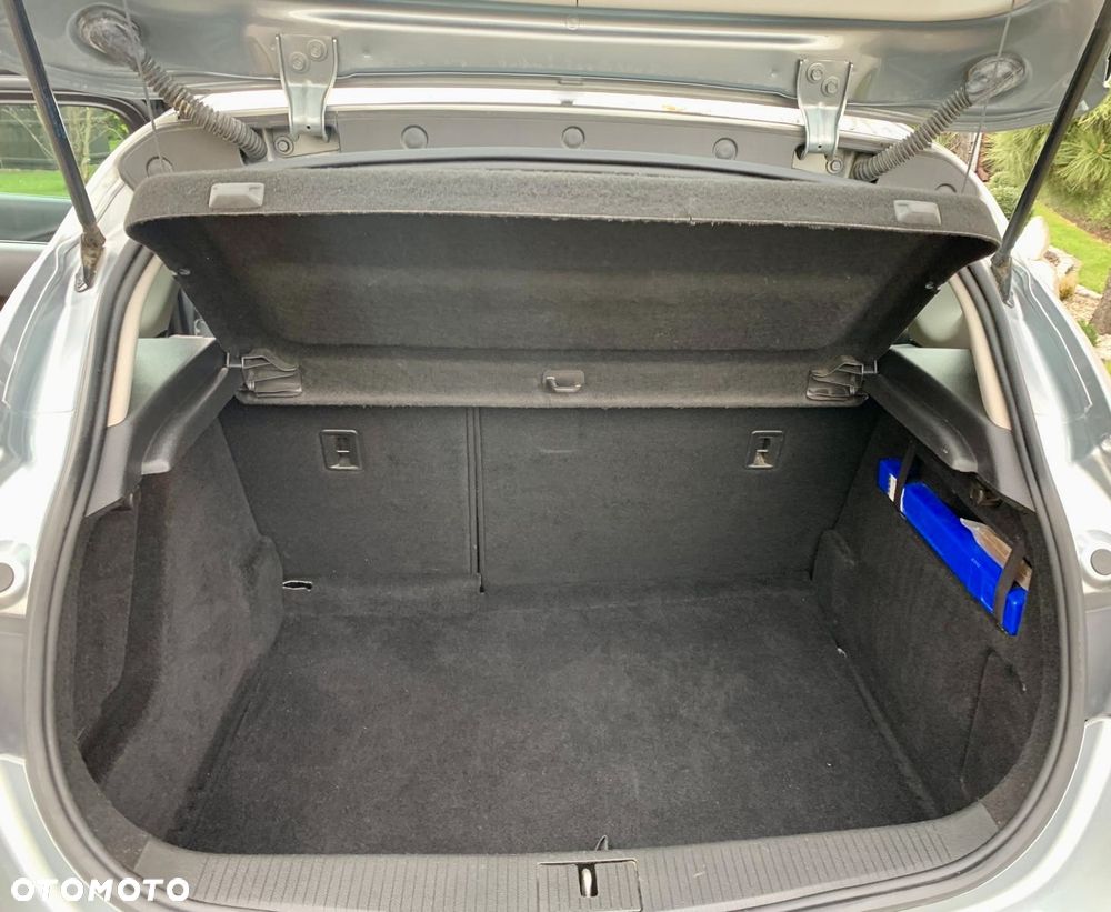 Opel Astra 1.4 ecoFLEX - 11