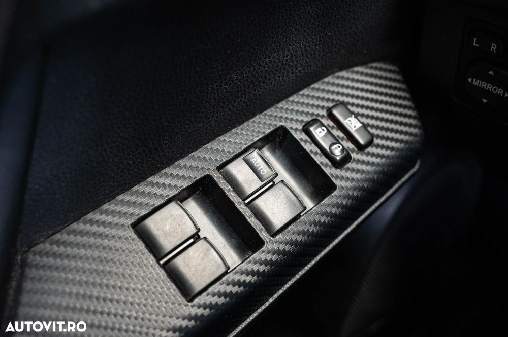 Toyota RAV4 2.2 D-4D 4x4 - 21