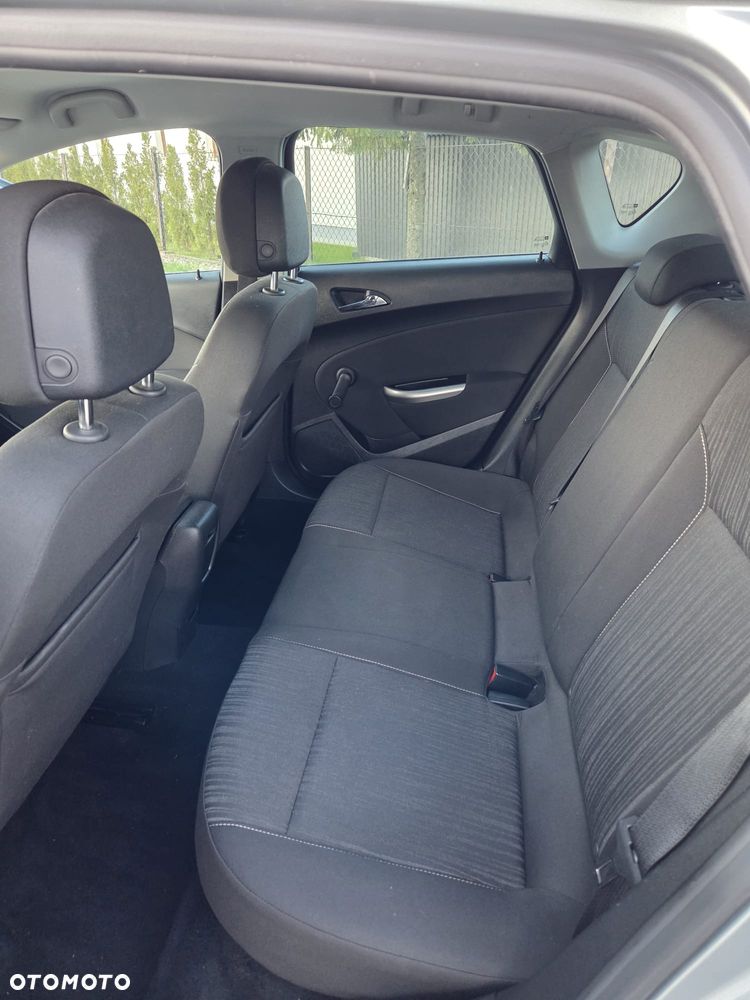 Opel Astra 1.4 ecoFLEX Cosmo - 20