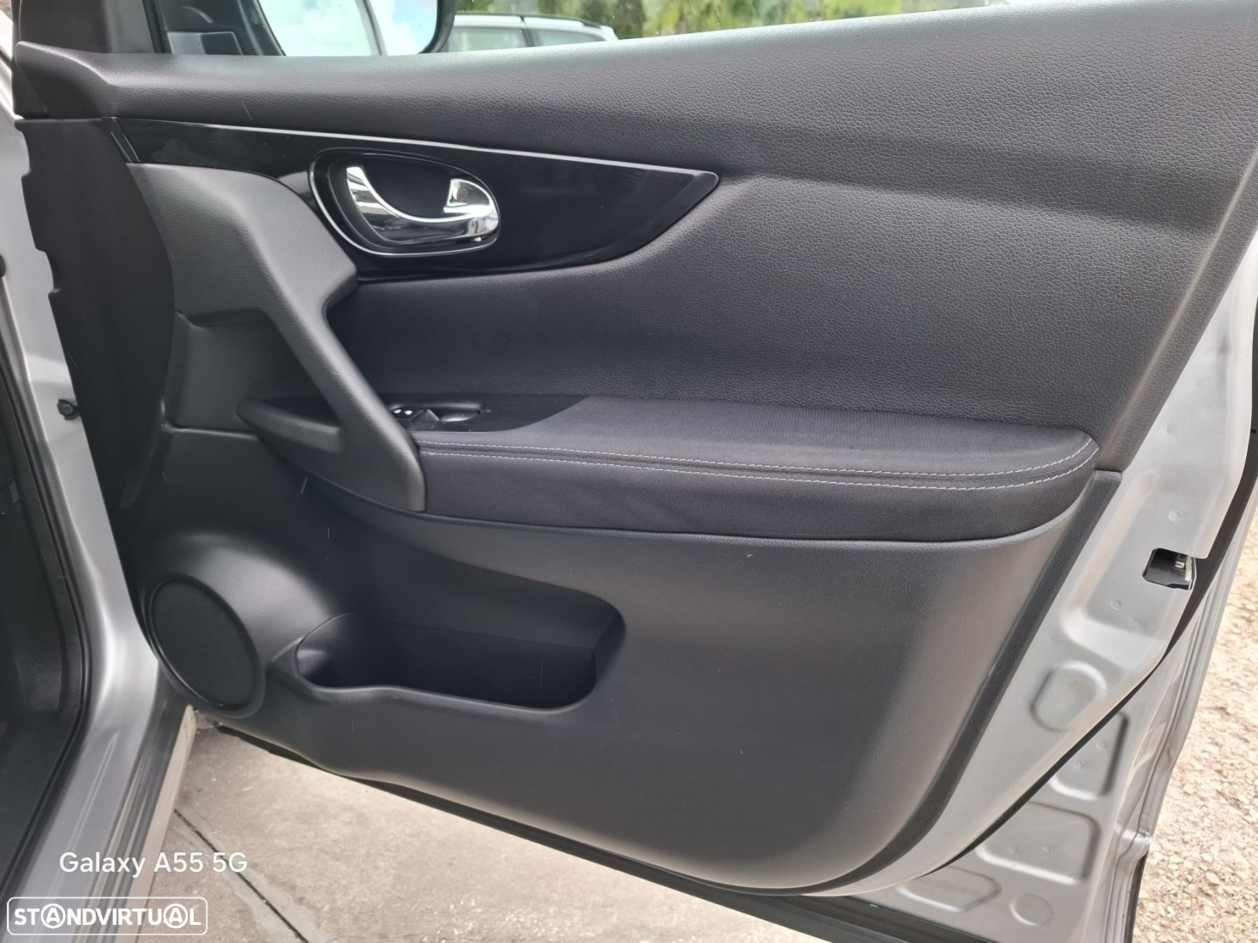 Nissan Qashqai 1.5 dCi N-Connecta 18 - 39