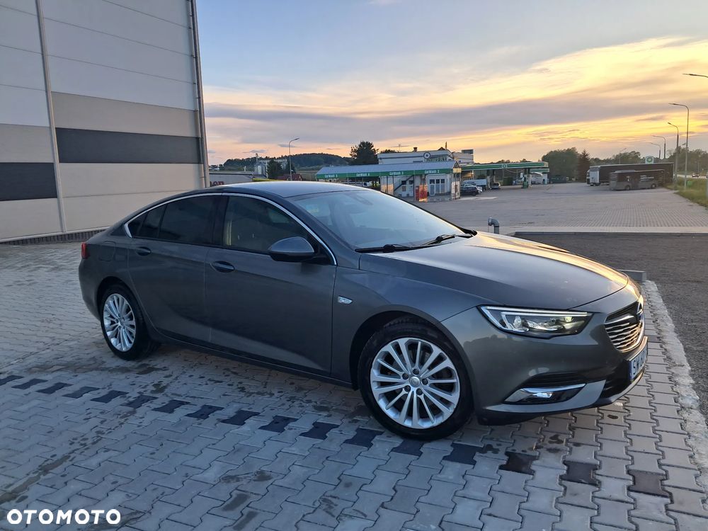 Opel Insignia - 19