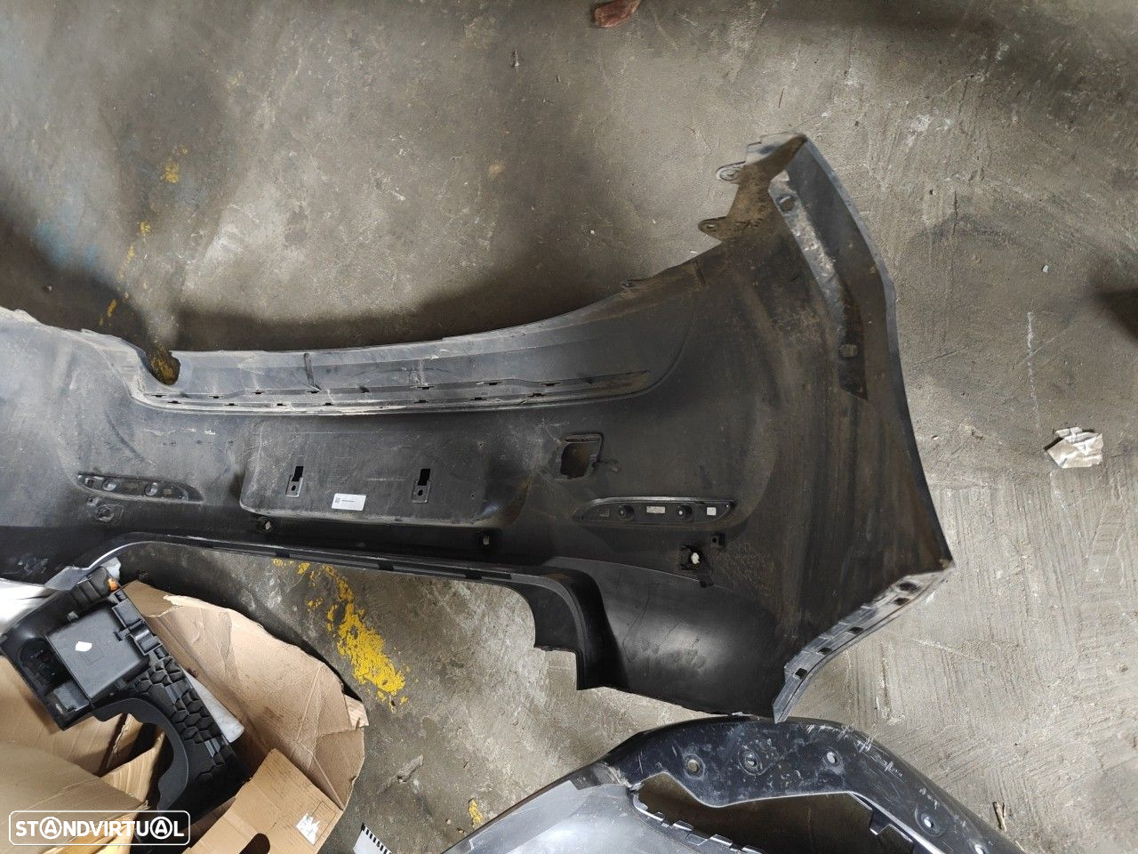 Parachoques Trás / Para Choques Traseiro Nu Bmw 1 (F20)  7371756 / 511 - 8