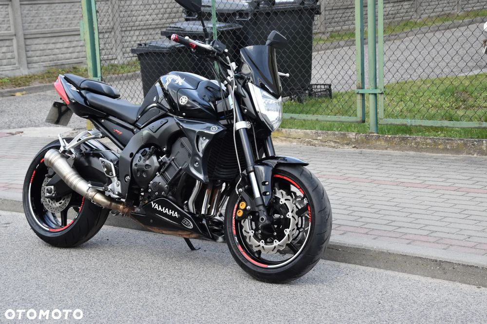 Yamaha FZ - 7