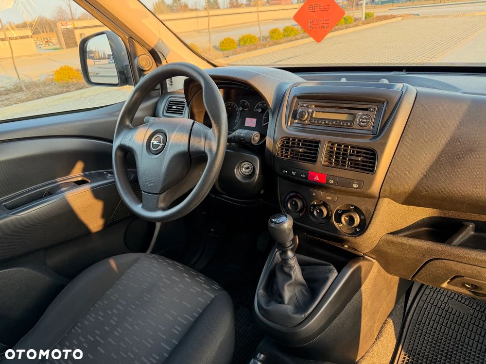 Opel Combo 1.6 CDTI Enjoy - 21