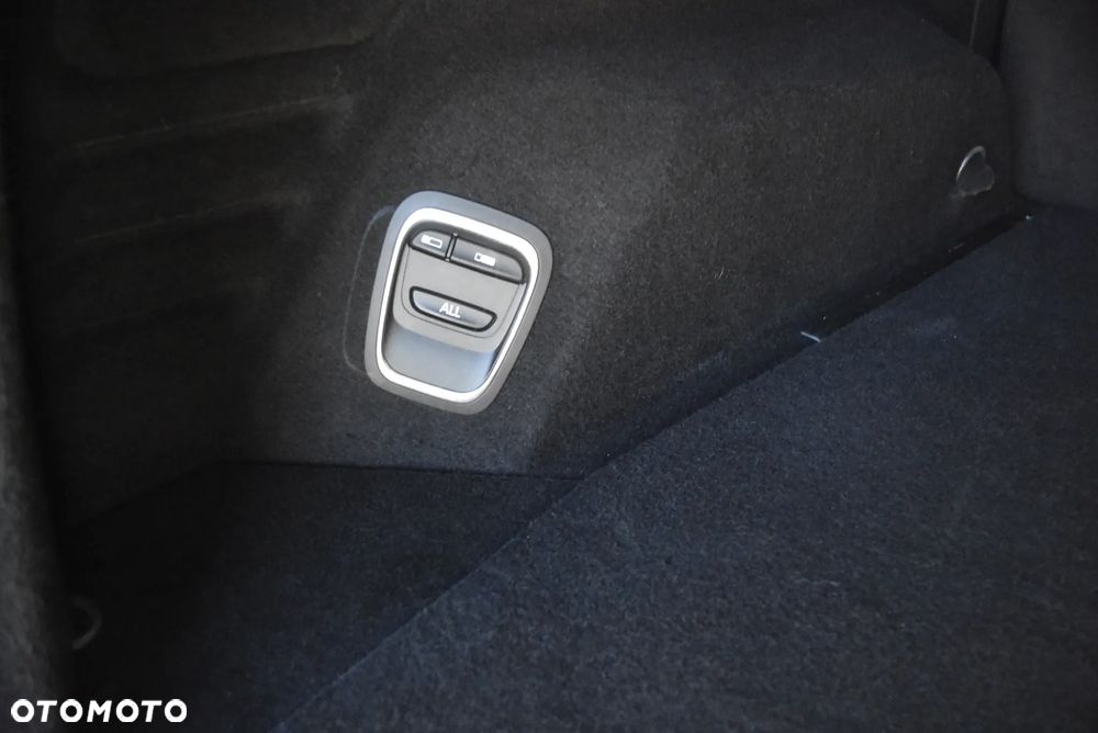 Renault Grand Scenic Energy TCe 130 S&S LIMITED - 22