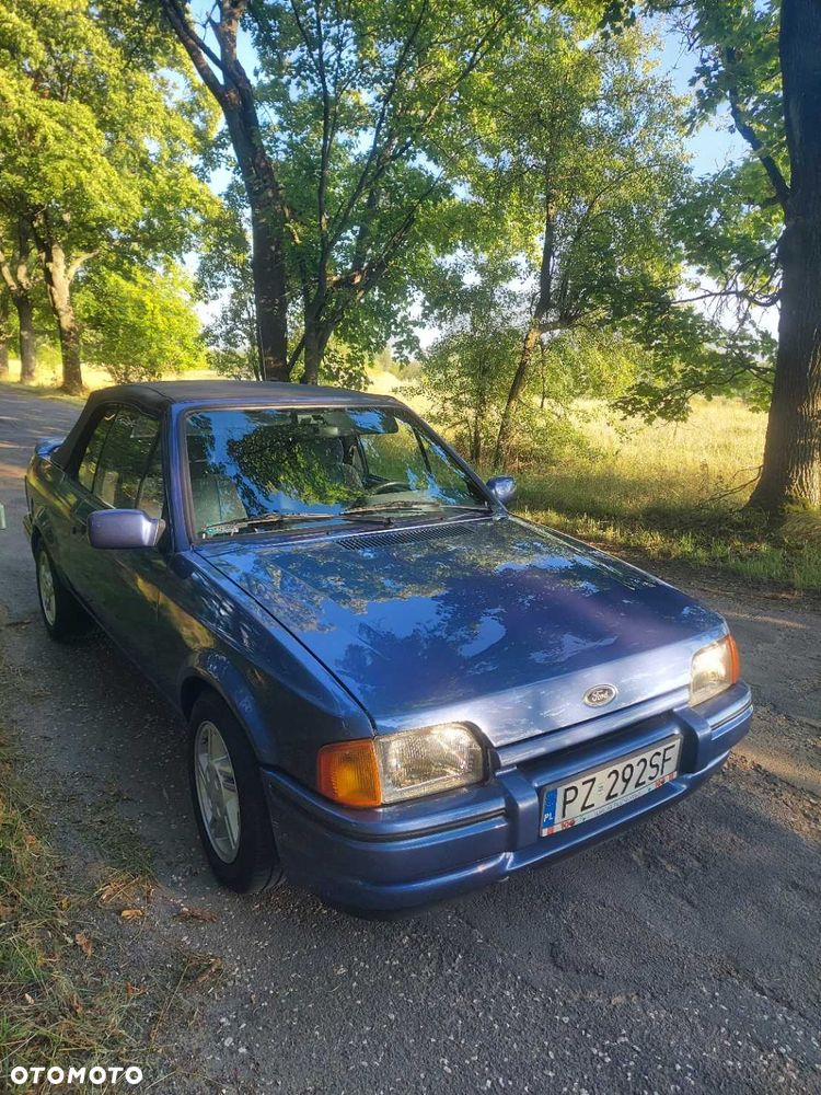 Ford Escort - 2