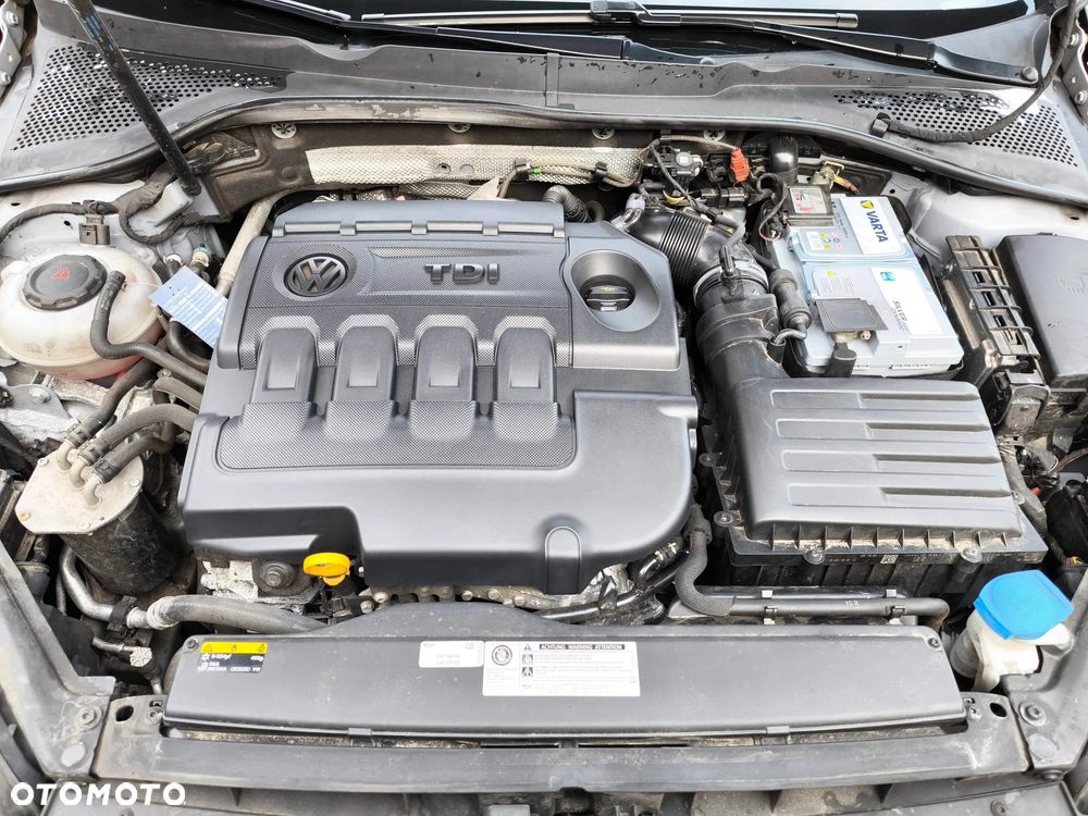Volkswagen Golf 2.0 TDI (BlueMotion Technology) Comfortline - 36