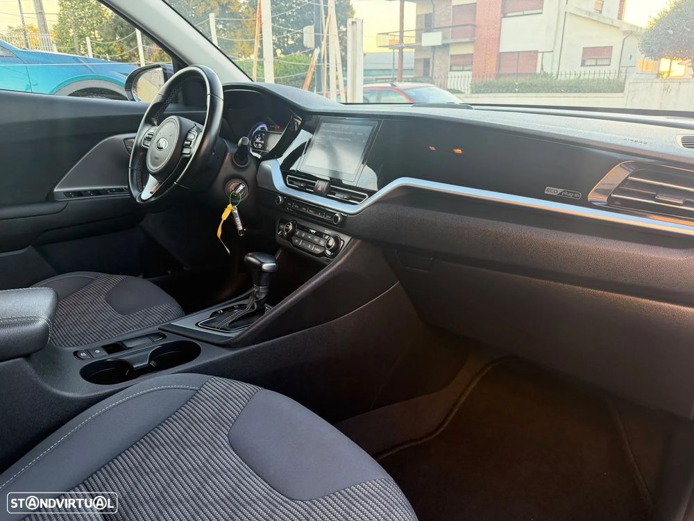 Kia Niro 1.6 GDi PHEV Urban - 13