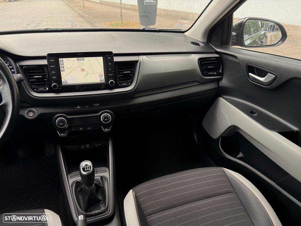 Kia Stonic 1.0 T-GDI Tech - 36
