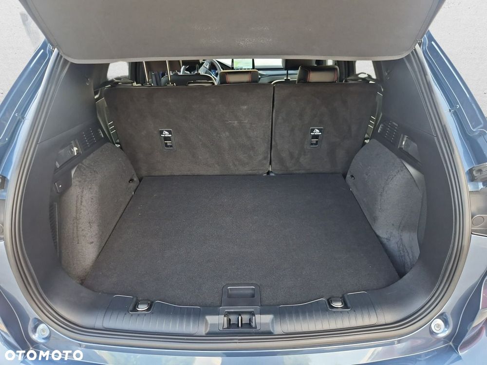 Ford Kuga - 24