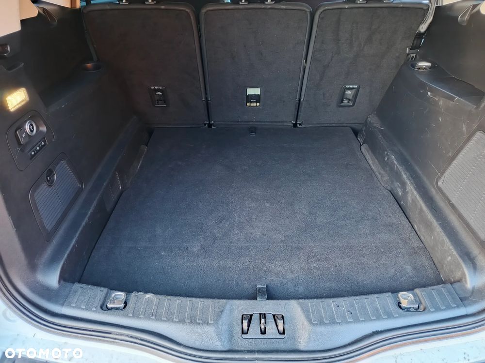 Ford S-Max 2.0 TDCi Titanium PowerShift - 28