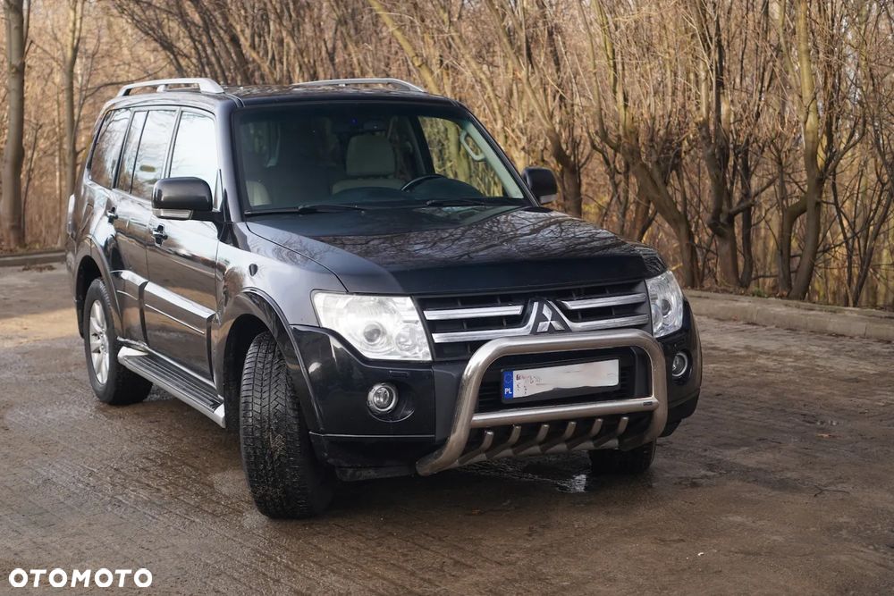 Mitsubishi Pajero 3.2 DID Instyle - 1