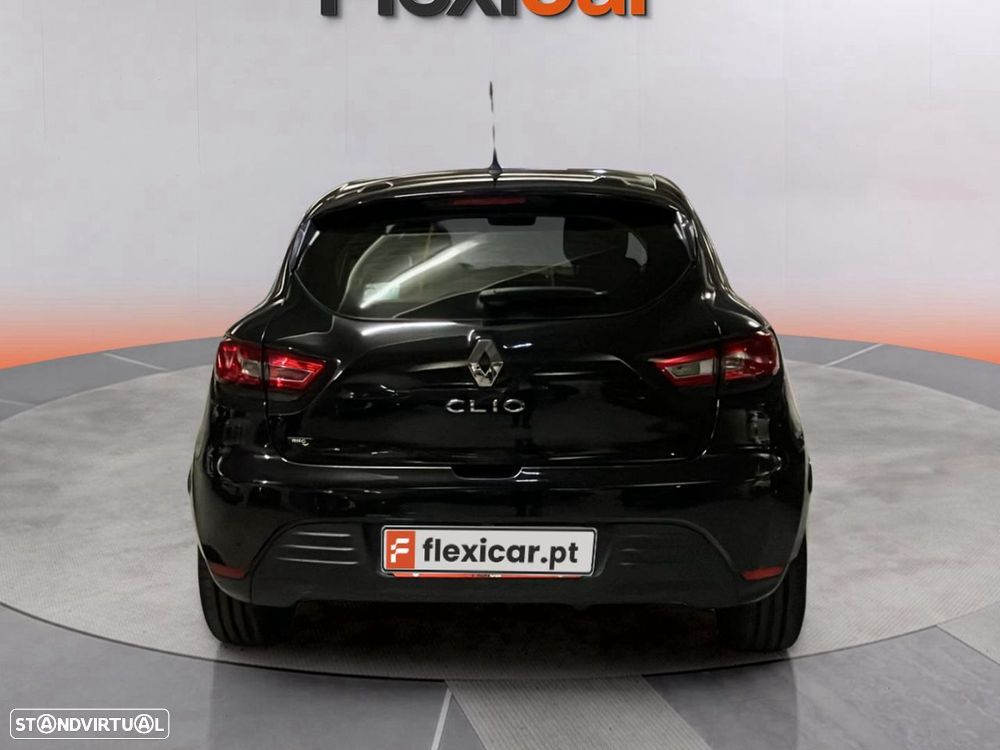 Renault Clio - 8