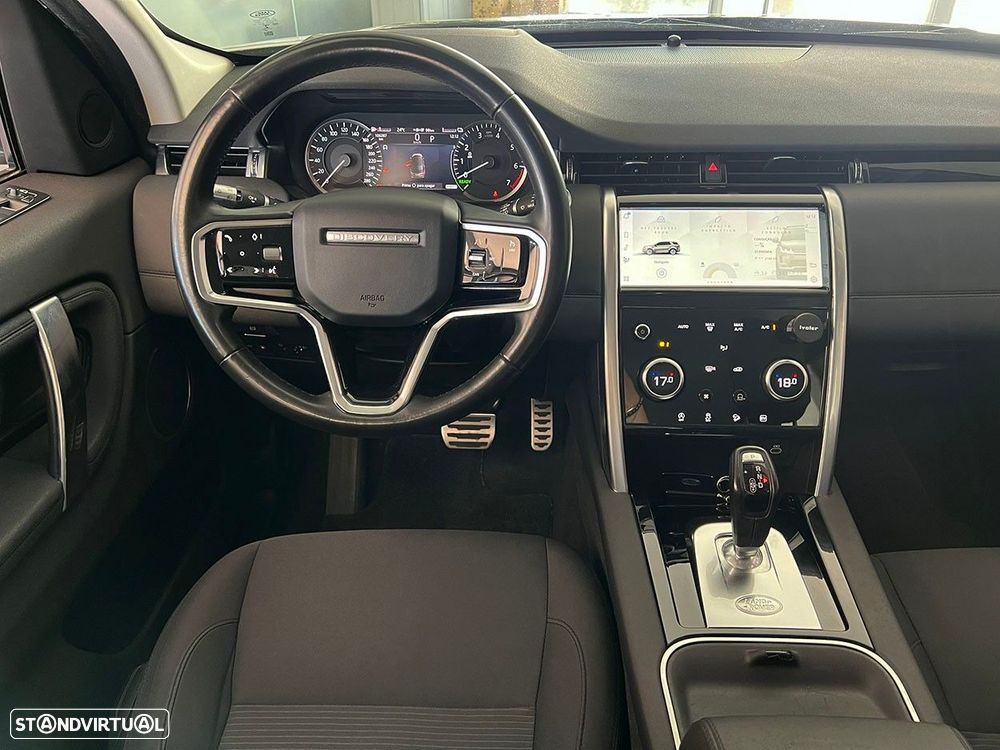 Land Rover Discovery Sport P300e Dynamic SE - 10