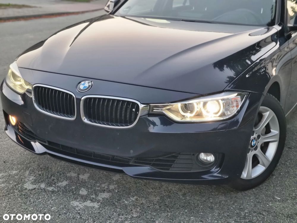 BMW Seria 3 335d Touring xDrive Edition M Sport Shadow - 11