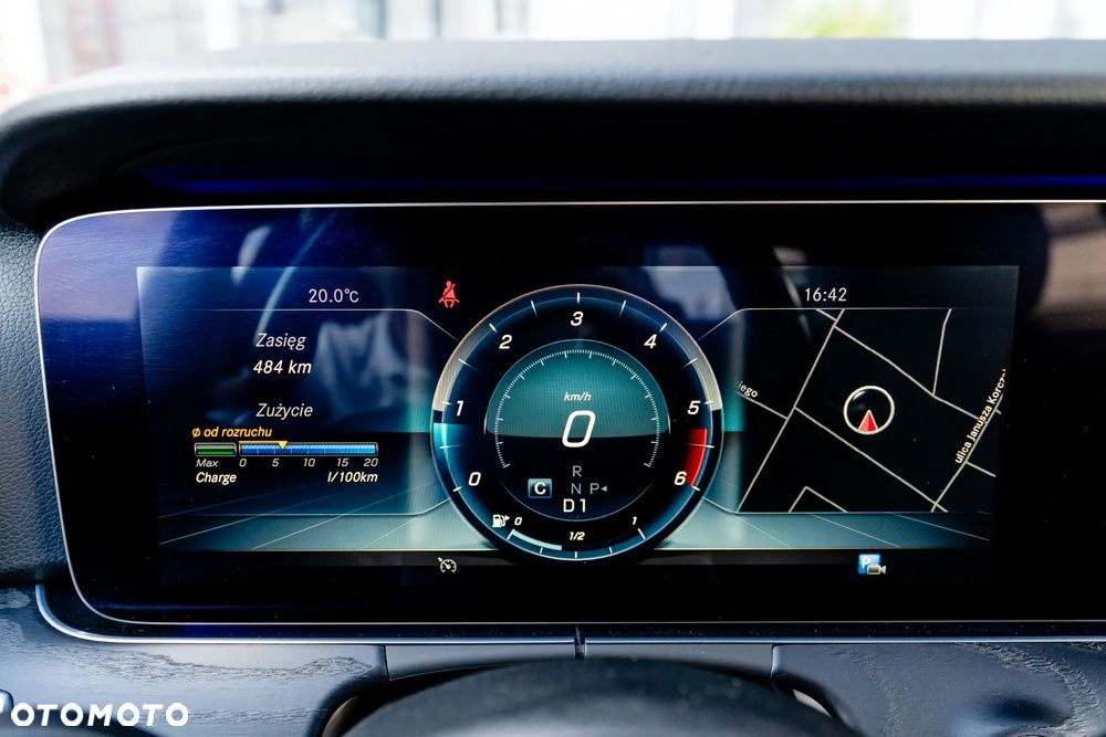 Mercedes-Benz Klasa E 220 d 9G-TRONIC - 38