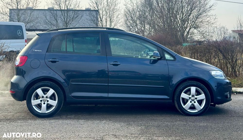 Volkswagen Golf Plus 1.6 TDI DPF DSG Team - 11