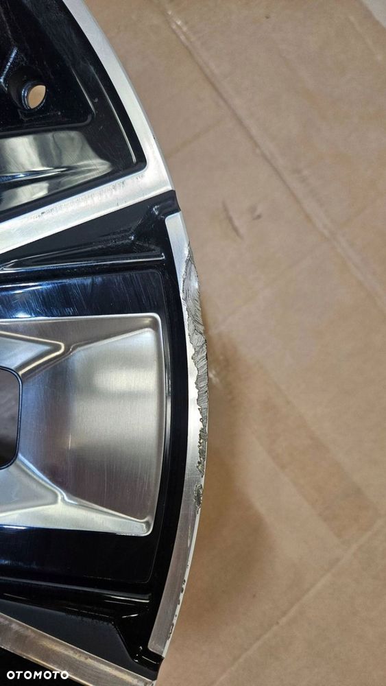 FELGA ALUMINIOWA BMW IX3 M-PAKIET 9.5x20" ET43 5x112 7916268 - 6