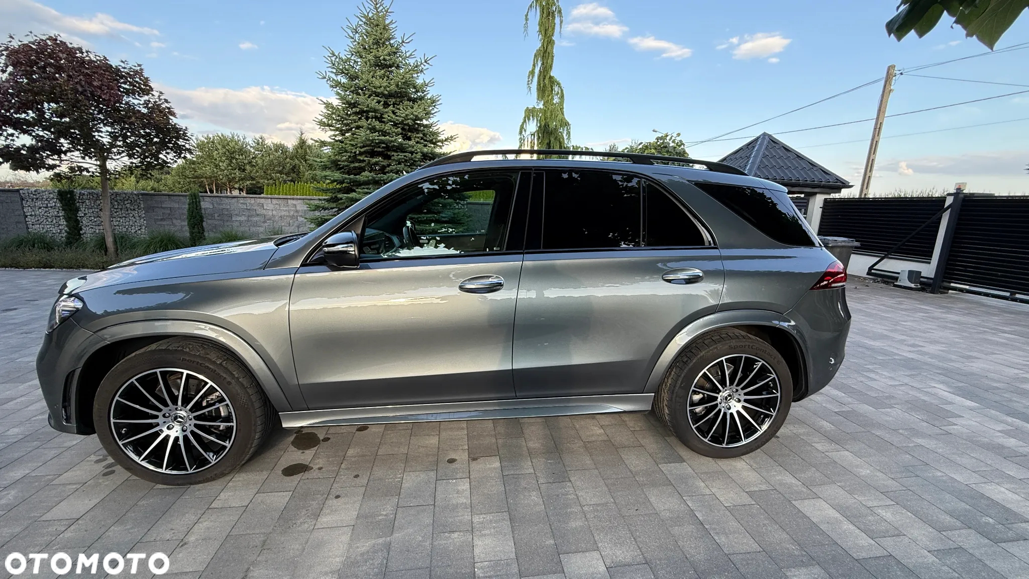 Mercedes-Benz GLE - 14