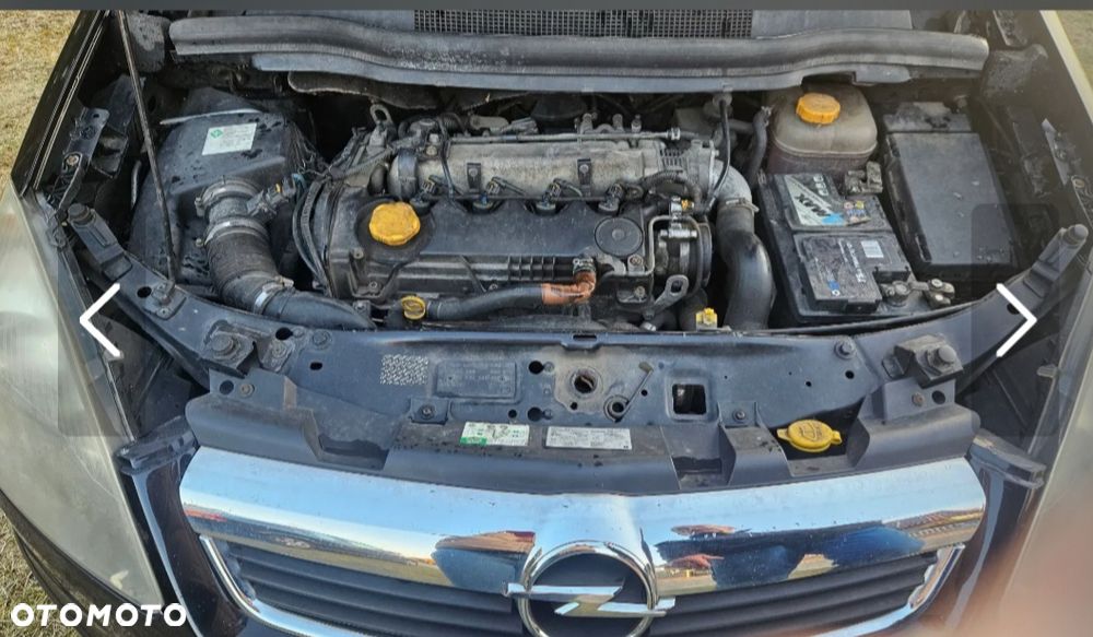 Opel Zafira 1.9 CDTI - 9