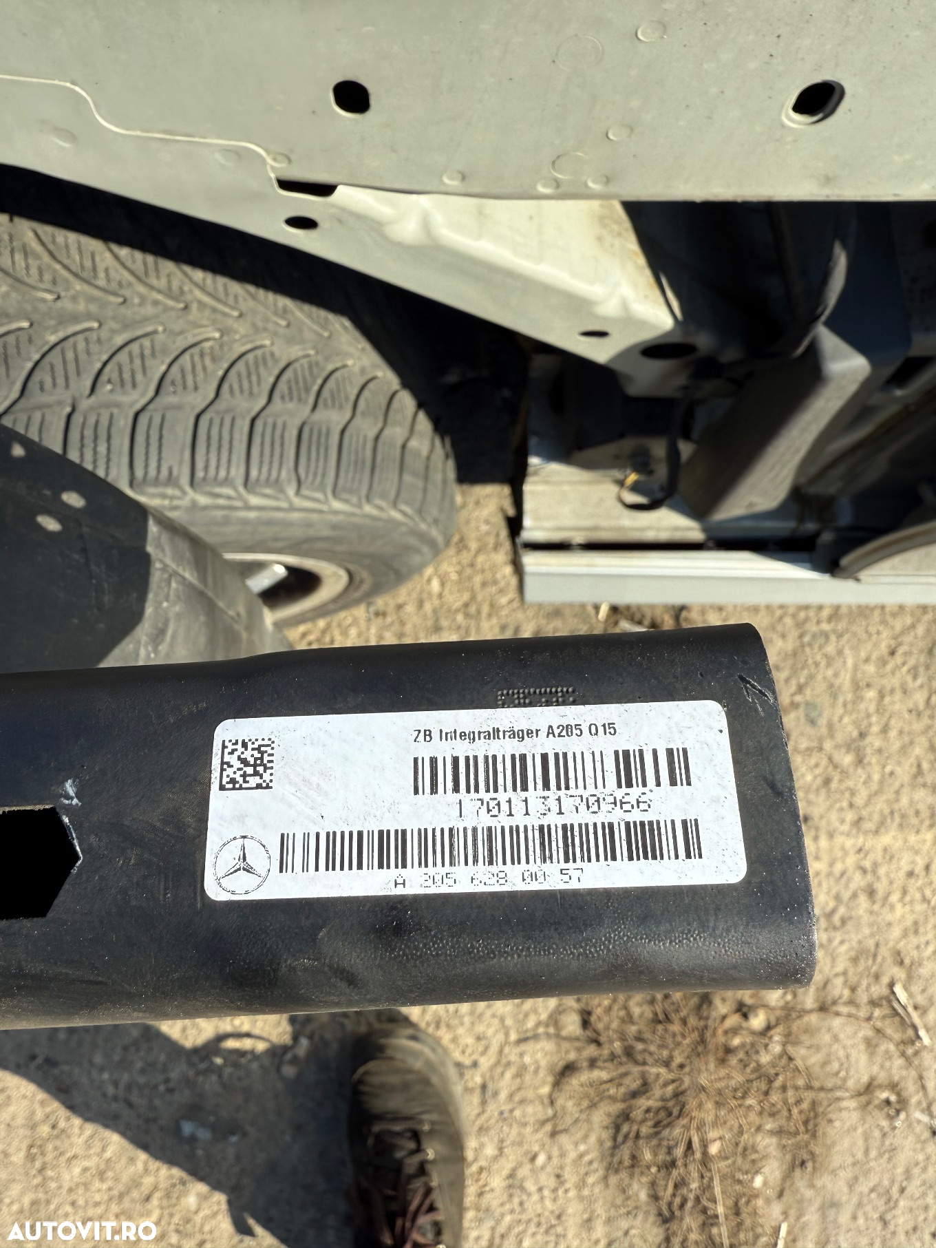 Jug fata mercedes c class w205 a2056280057 - 3