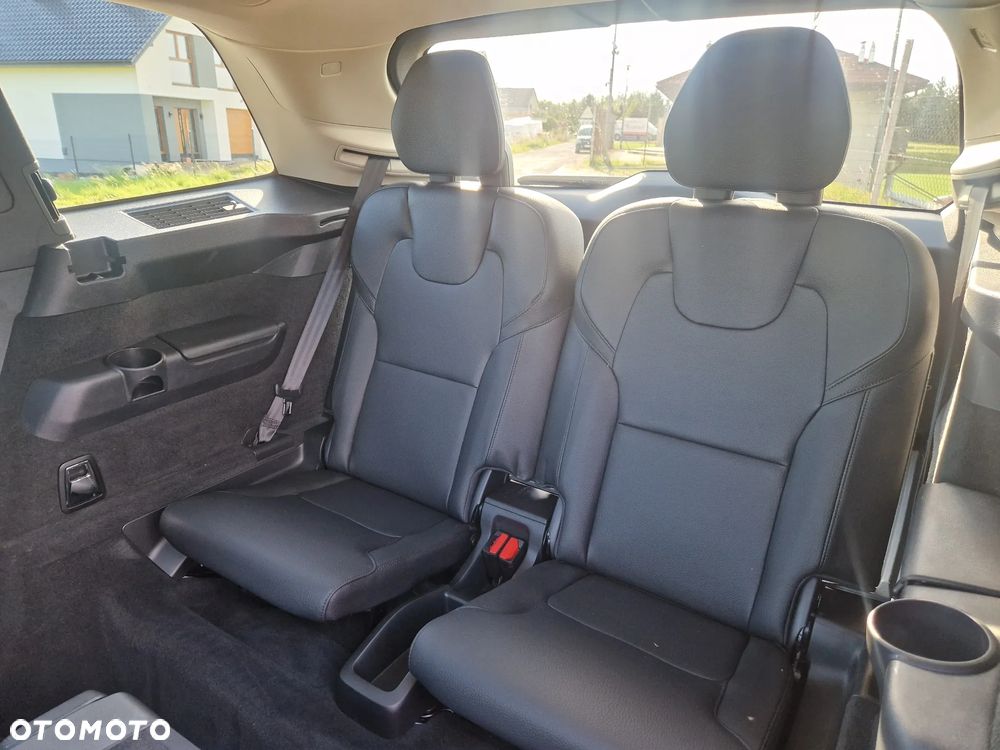 Volvo XC 90 - 24