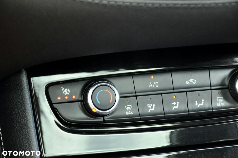 Opel Grandland X - 35