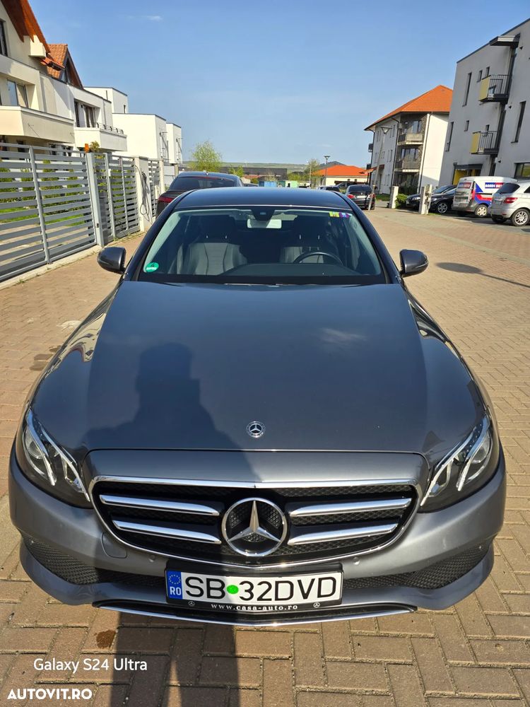 Mercedes-Benz E 200 d T 9G-TRONIC Exclusive - 3
