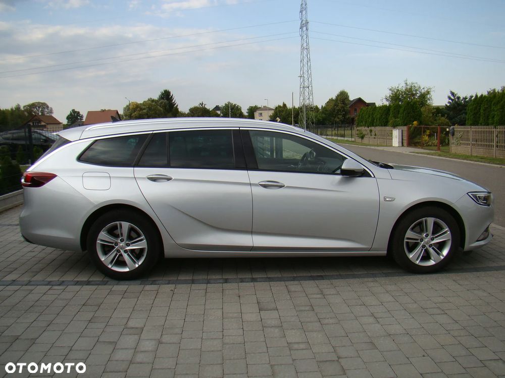 Opel Insignia Sports Tourer 2.0 BiTurbo Diesel 4x4 Innovation - 13