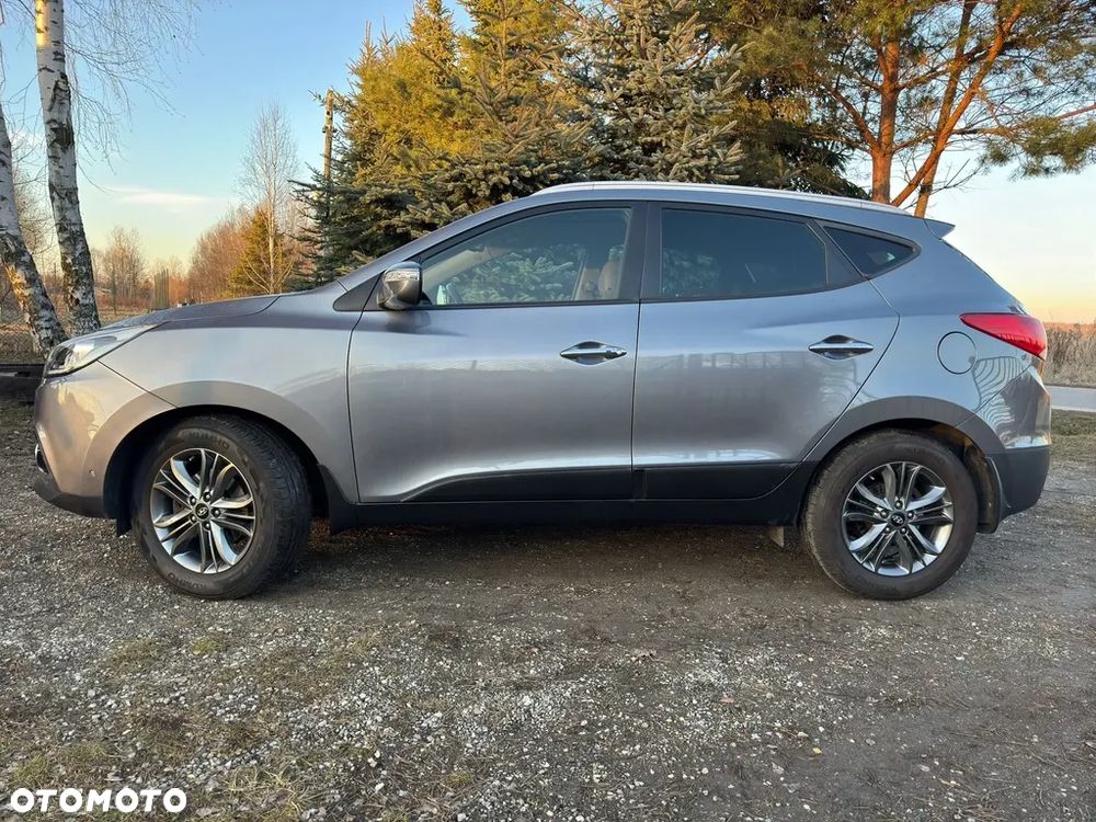 Hyundai ix35 1.6 2WD Fifa World Cup Edition - 5