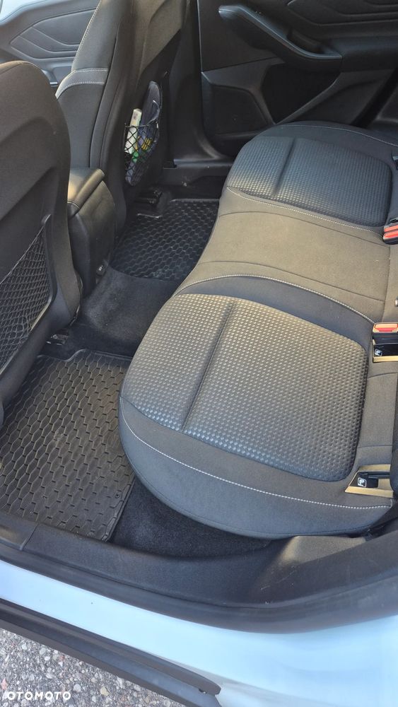 Ford Focus 1.5 EcoBlue Start-Stopp-System COOL&CONNECT - 18