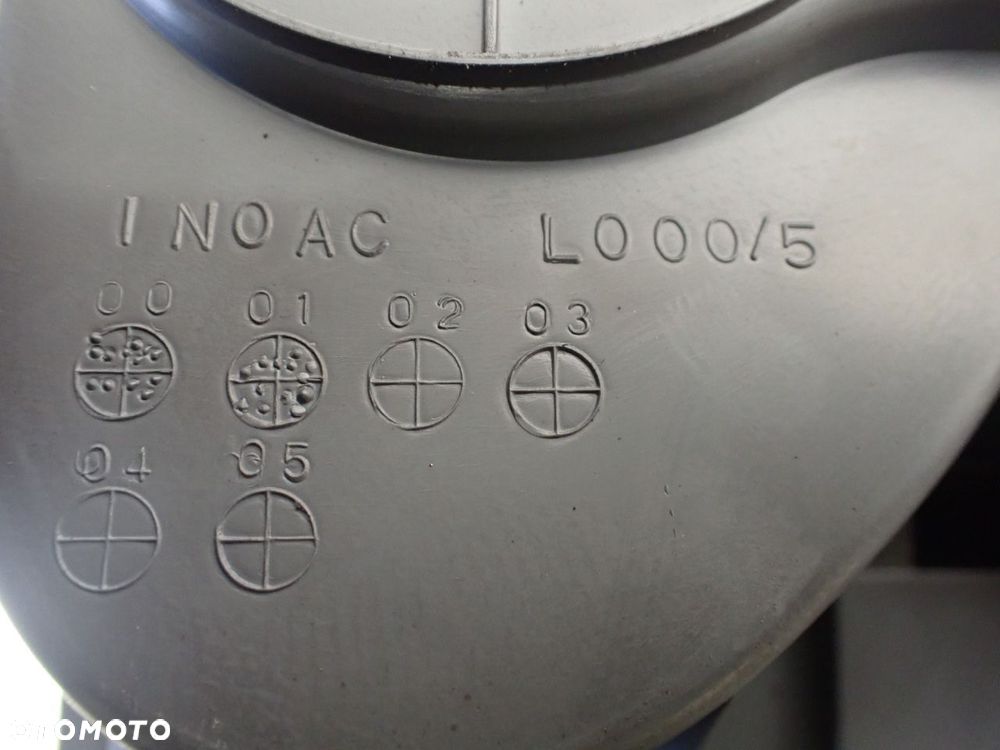 UCHWYT NA KUBEK TOYOTA RAV4 II LIFT - 8