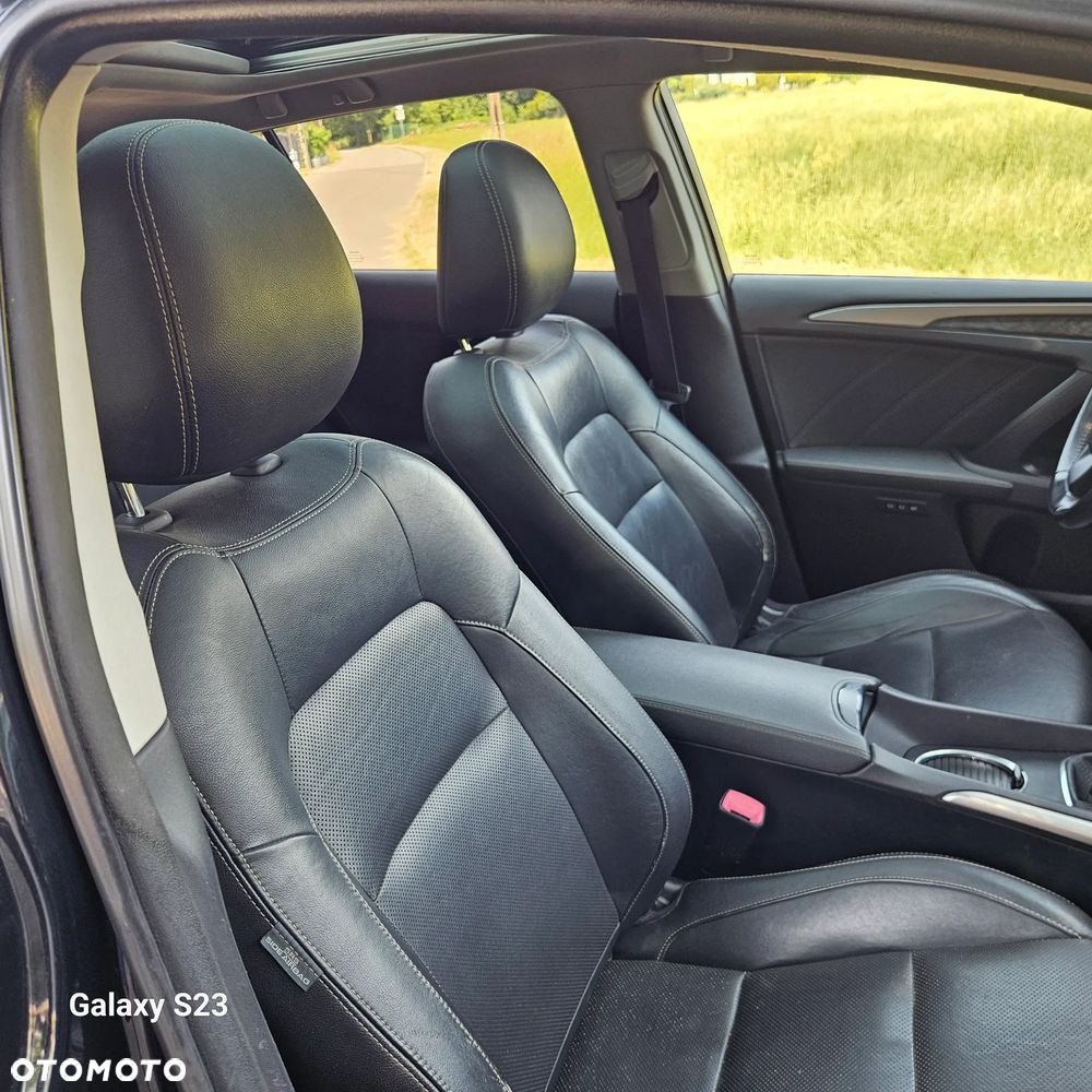 Toyota Avensis 2.0 D-4D Active Business - 28