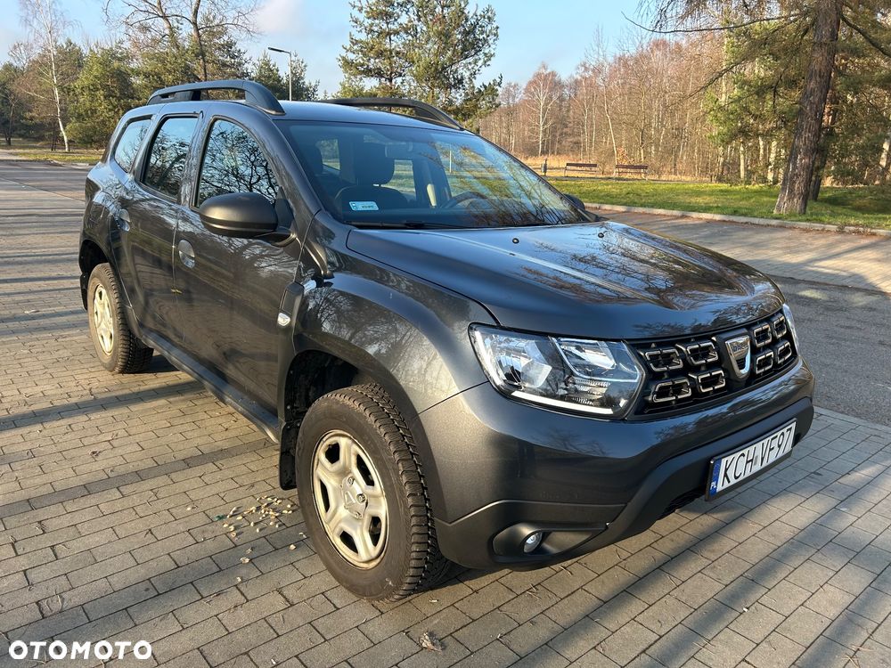 Dacia Duster 1.6 SCe Blackshadow S&S - 6