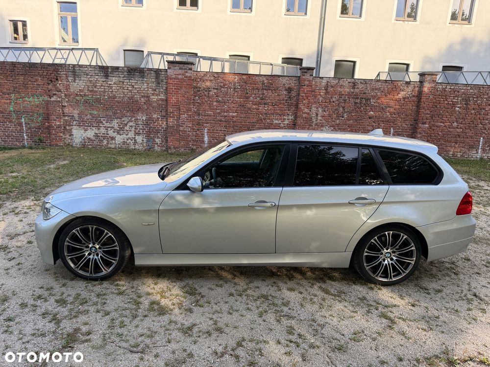 BMW Seria 3 320d DPF - 2