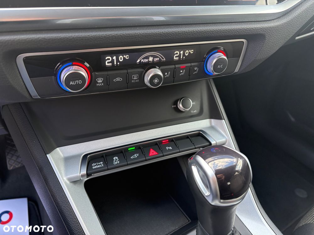 Audi Q3 45 TFSIe S tronic - 18