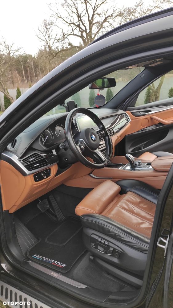 BMW X6 xDrive30d - 11