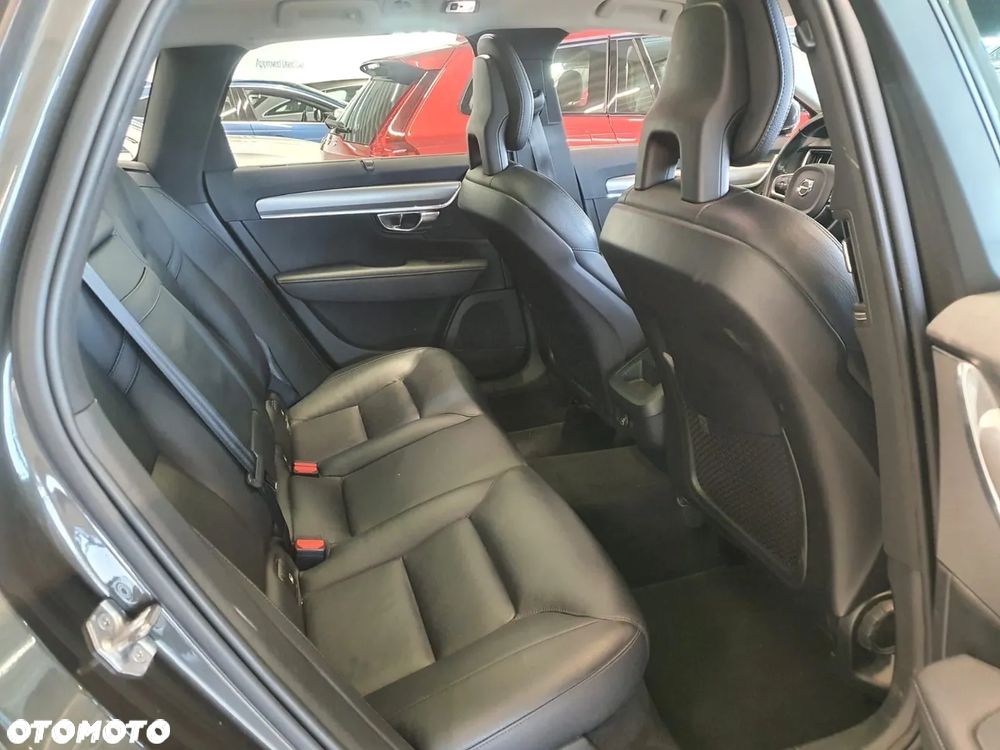 Volvo V90 D5 AWD Geartronic Inscription - 27