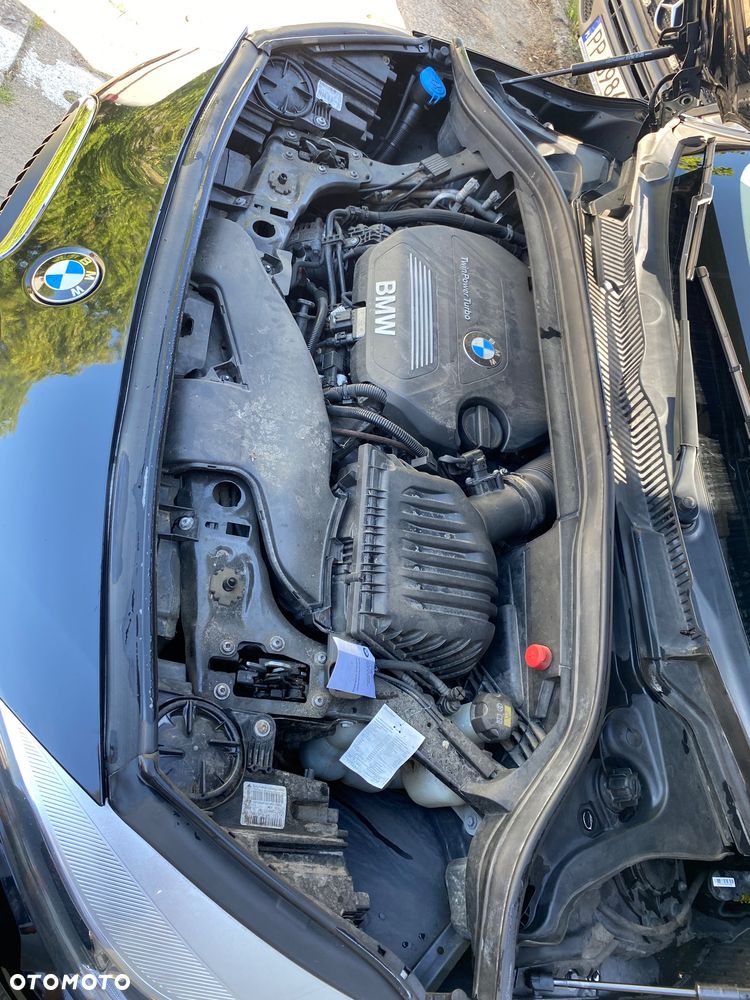 BMW Seria 2 218d xDrive Luxury Line - 32