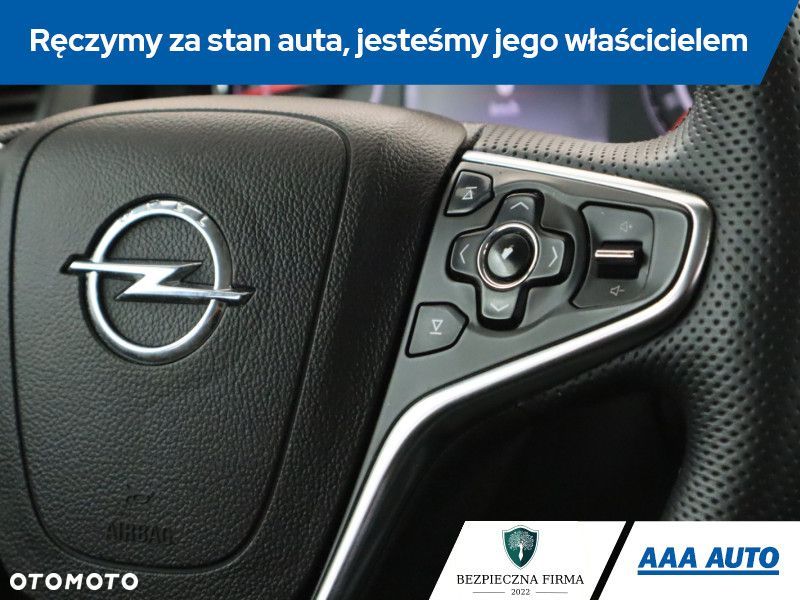 Opel Insignia - 17