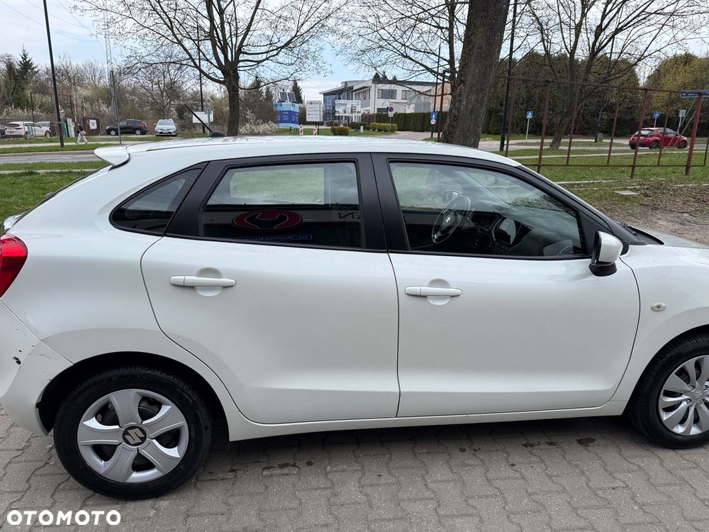 Suzuki Baleno 1.2 Premium Plus - 4