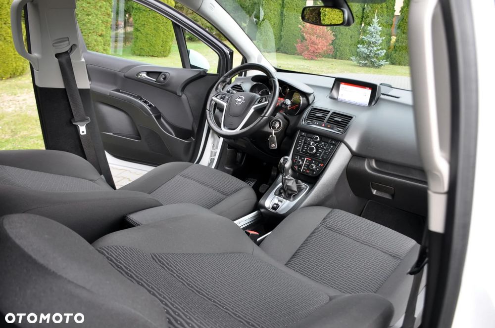 Opel Meriva 1.4 T Cosmo - 24