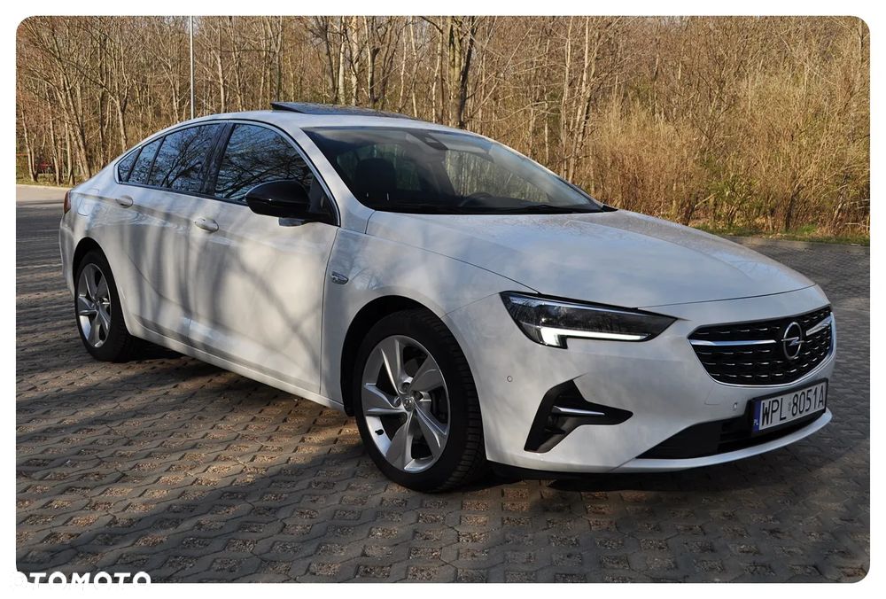 Opel Insignia 2.0 T Business Elegance S&S - 10